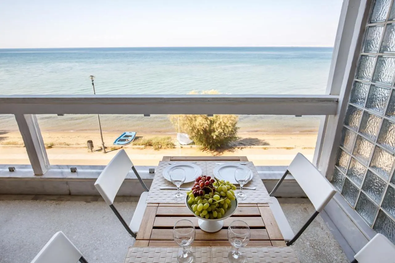 Metaxa Seafront Apartment Peraia