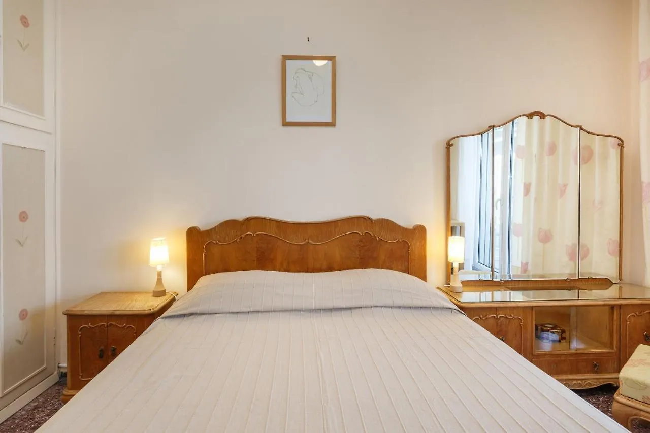 Metaxa Seafront Apartment Peraia
